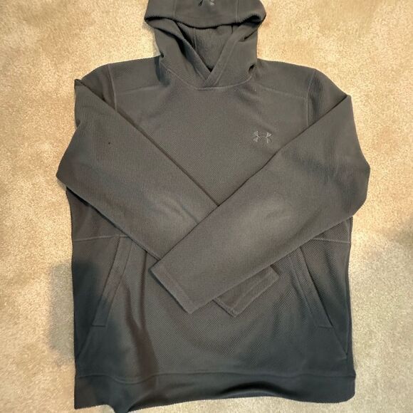 LG Other - Under Armour Gray Hoodie